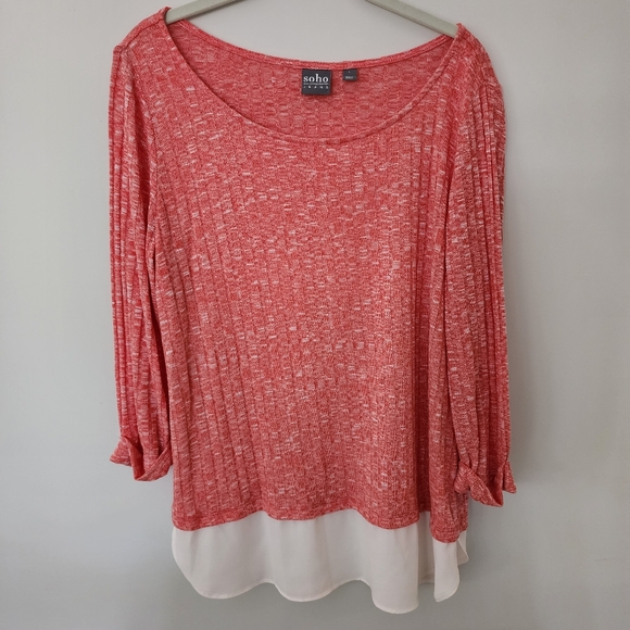Soho Tops - Soho New York & Company size L peach and white shirt